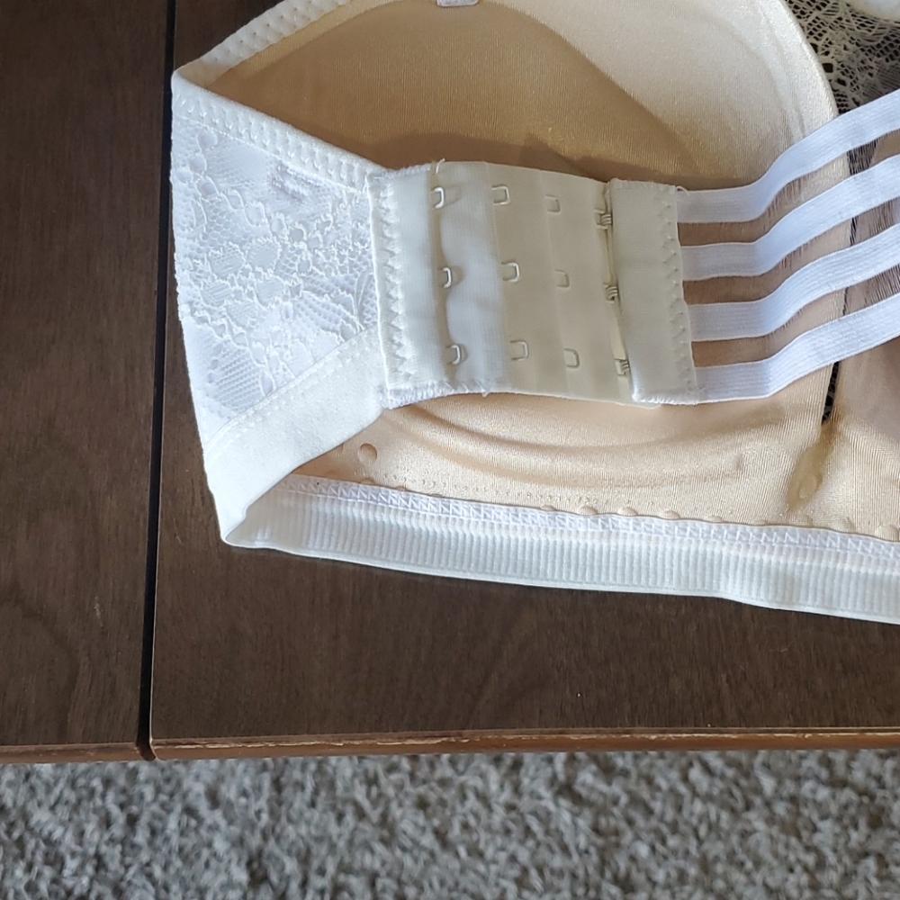 Bra - Picture 7 of 8
